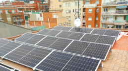 Energia solar comunitat veïns barri Gràcia Barcelona 